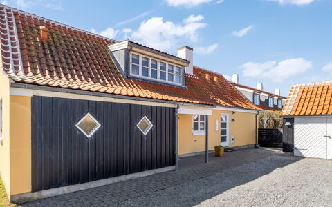Hialmar - 400M from the Sea: Architecture, Roof, Home, Composite Material, Daylighting, Siding, Driveway