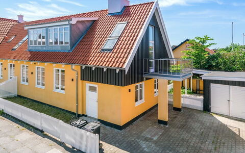 Elnara - 900M from the Sea: Residential Area, Roof, Suburb, Driveway, Estate, Chimney