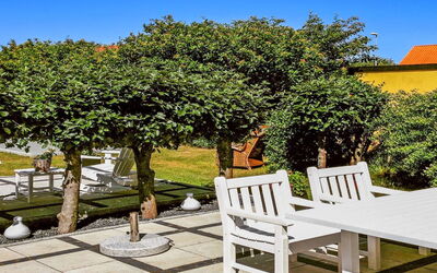 Fulla - 1.1Km from the Sea