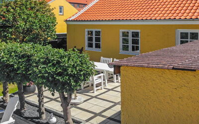 Fulla - 1.1Km from the Sea