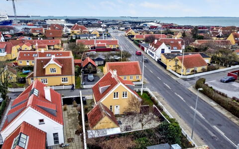 Ilselil - 500M from the Sea: Wood, Sea, Cloud, Coastal And Oceanic Landforms, Deck, Ocean, Plank, Boardwalk, Coast, Hardwood