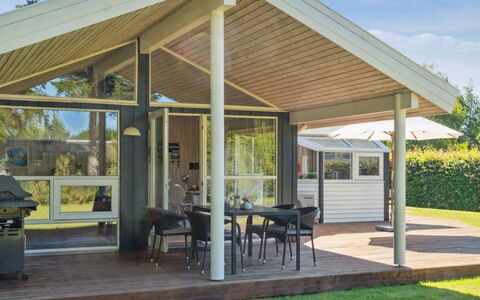 Rixa - 525M from the Sea: Grass, House, Roof, Home, Cottage, Shrub, Land Lot, Rural Area, Farmhouse, Groundcover