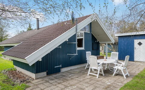Norna - 300M from the Sea: Roof, House, Home, Cottage, Siding, Estate, Driveway, Garden Buildings, Yard, Shed
