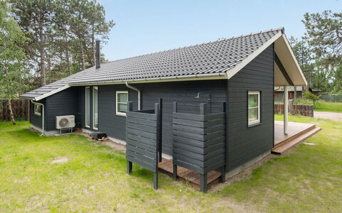 Doritte - 125M from the Sea: House, Home, Door, Roof, Cottage, Estate, Garden, Shade, Siding, Yard