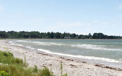 Doritte - 125M from the Sea