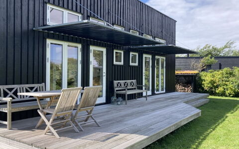 Malte - 75M from the Sea: Plant Community, Sunlight, Herbaceous Plant, Garden, Plantation, Agriculture, Farm