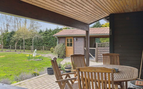 Undis - 660M from the Sea: Wood, Porch, Roof, Home, Door, Cottage, Shade, Wood Stain, Deck, Hardwood