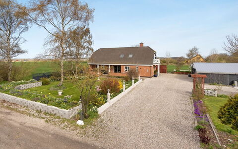Delina - 200M from the Sea: Roof, House, Land Lot, Home, Cottage, Estate, Garden Buildings, Shade, Log Cabin, Landscaping