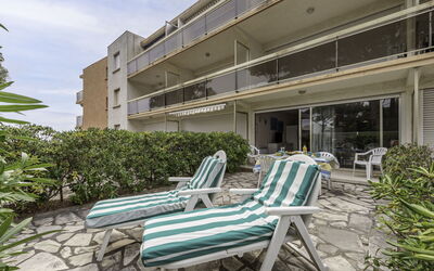 Accommodation:&nbsp;De la Plage 180.4