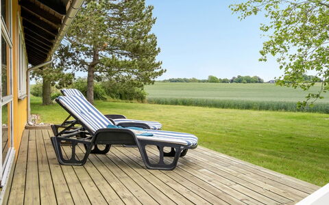 Janne - 400M from the Sea: Blue, Shrub, Cottage, Groundcover, Garden, Estate, Shade, Landscaping, Farmhouse, Eco Hotel