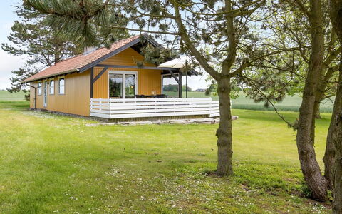Janne - 400M from the Sea: Blue, Shrub, Cottage, Groundcover, Garden, Estate, Shade, Landscaping, Farmhouse, Eco Hotel