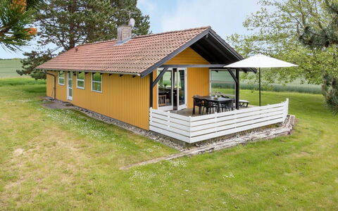 Janne - 400M from the Sea: Wood, Wood Stain, Plank, Hardwood, Cottage, Deck, Siding, Shade, Wood Flooring, Garden Buildings