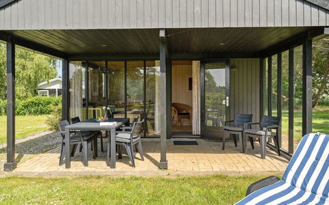 Veljan - 400M from the Sea: Roof, House, Land Lot, Home, Cottage, Estate, Garden Buildings, Shade, Log Cabin, Landscaping