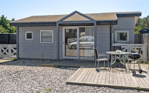 Alvina - 25M from the Sea: Blue, Shrub, Cottage, Groundcover, Garden, Estate, Shade, Landscaping, Farmhouse, Eco Hotel