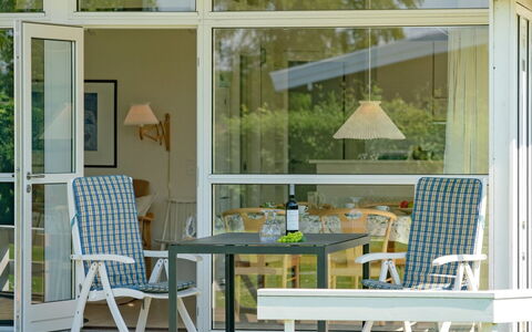Maybritt - 100M from the Sea: Blue, Shrub, Cottage, Groundcover, Garden, Estate, Shade, Landscaping, Farmhouse, Eco Hotel