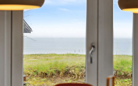 Arho - 75M from the Sea: Roof, House, Land Lot, Home, Cottage, Estate, Garden Buildings, Shade, Log Cabin, Landscaping