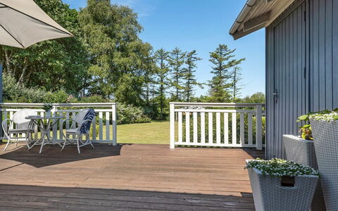 Lillan - 250M from the Sea: Residential Area, Roof, Suburb, Driveway, Estate, Chimney