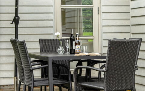 Bjerund - 250M from the Sea: Blue, Shrub, Cottage, Groundcover, Garden, Estate, Shade, Landscaping, Farmhouse, Eco Hotel
