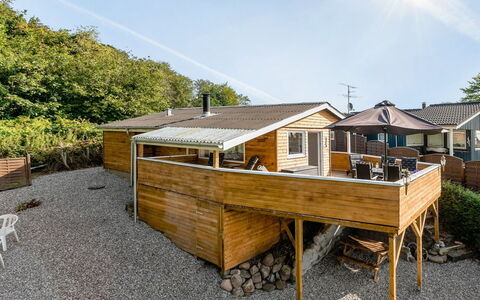 Gjurgja - 100M from the Sea: Blue, Shrub, Cottage, Groundcover, Garden, Estate, Shade, Landscaping, Farmhouse, Eco Hotel