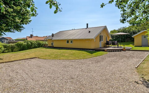 Hwiting - 200M from the Sea: Roof, House, Home, Cottage, Door, Siding, Deck, Porch, Plank, Hardwood