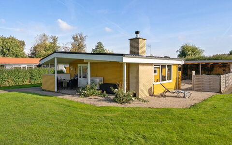 Nane - 80M from the Sea: Residential Area, Roof, Suburb, Driveway, Estate, Chimney