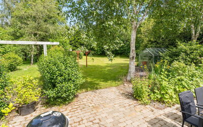 Jonni - 15Km from the Sea