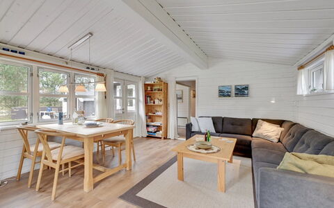 Reima - 220M to the Fjord: Plant Community, Sunlight, Herbaceous Plant, Garden, Plantation, Agriculture, Farm