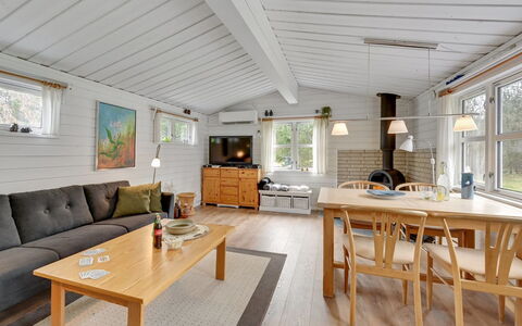 Reima - 220M to the Fjord: Plant Community, Sunlight, Herbaceous Plant, Garden, Plantation, Agriculture, Farm