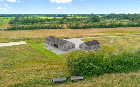 Etje - 6Km from the Sea: Cottage, Home, House, Roof, Porch, Estate, Siding, Garden Buildings, Farmhouse, Yard