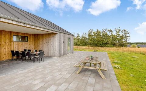 Etje - 6Km from the Sea: Cottage, Home, House, Roof, Porch, Estate, Siding, Garden Buildings, Farmhouse, Yard