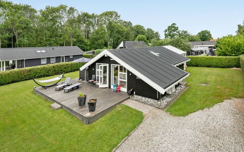 Ullakarin - 350M from the Sea: Plant Community, Sunlight, Herbaceous Plant, Garden, Plantation, Agriculture, Farm