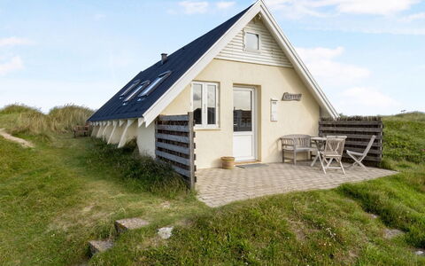 Ebba - 25M from the Sea: Residential Area, Roof, Suburb, Driveway, Estate, Chimney