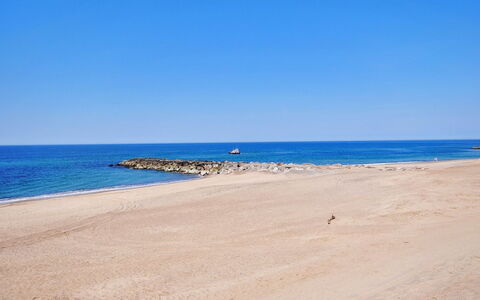 Tofan - 100M to the Fjord: Sky, Blue, Water, Beach, Horizon, Body Of Water, Daytime, Water Resources, Natural Environment, Coast
