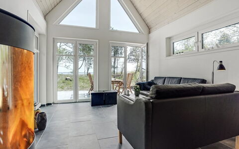 Angelita - 80M to the Fjord: Wood, Flooring, Ceiling, Interior Design, Floor, Home, Living Room, Wood Flooring, Room, Hardwood