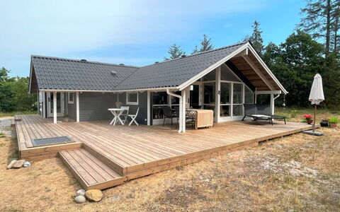 Gittel - 300M from the Sea: Plant Community, Sunlight, Herbaceous Plant, Garden, Plantation, Agriculture, Farm