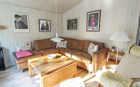Axilen - 1Km from the Sea: Wood, Cottage, Hardwood, Plank, Wood Stain, Garden Buildings, Design, Yard, Log Cabin, Backyard