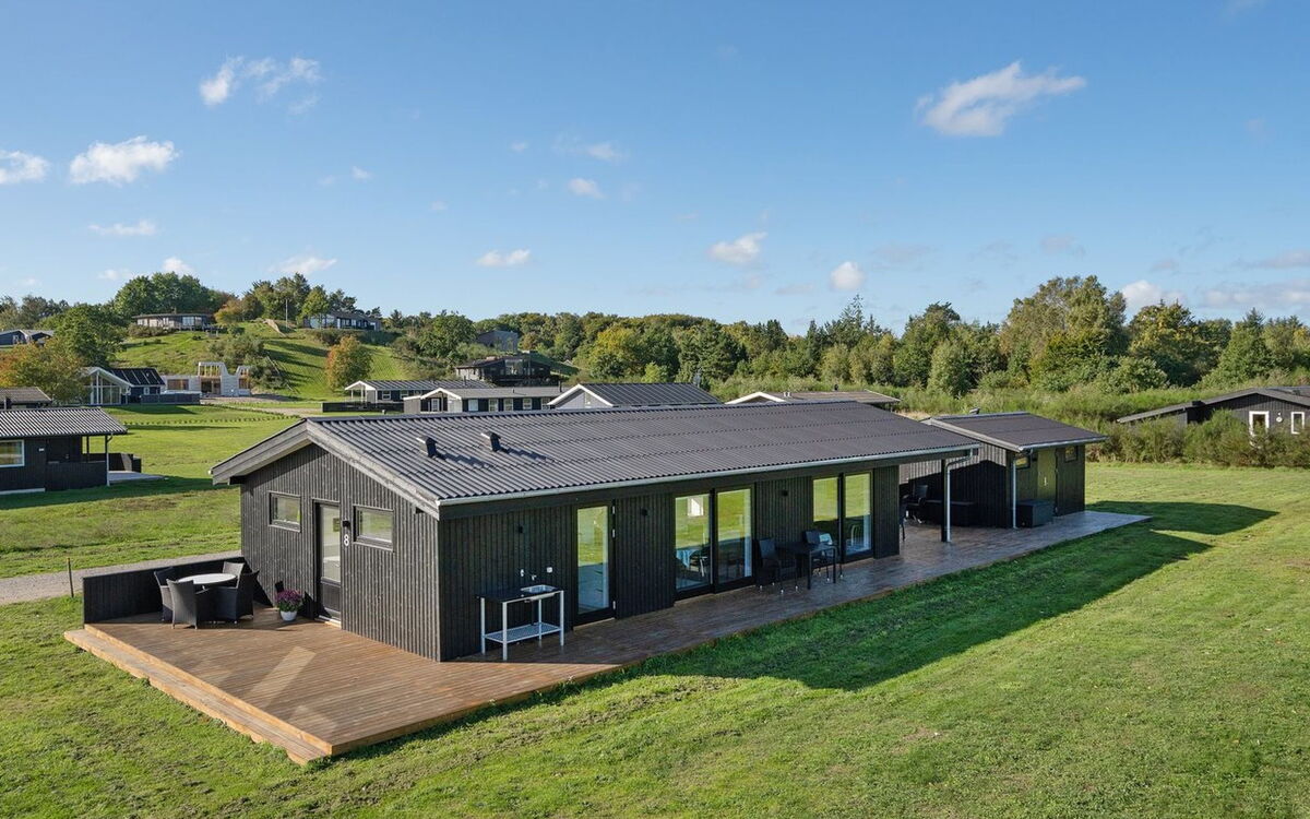 Sighref - 300M from the Sea