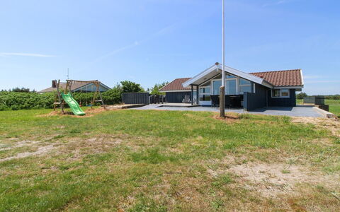 Edmer - 50M from the Sea: Roof, House, Home, Cottage, Siding, Estate, Driveway, Garden Buildings, Yard, Shed
