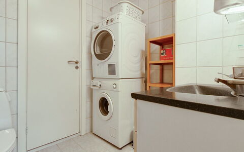 Albertina - 200M from the Sea: House, Home, Residential Area, Roof, Cottage, Land Lot, Estate, Yard, Garden, Siding