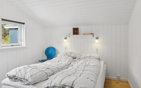 Aleia - 1.6Km from the Sea: Wood, Bedroom, Ceiling, Bed Sheet, Bedding, Bed, Home, Bed Frame, Linens, Plank