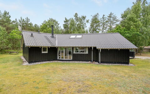 Selver - 250M from the Sea: Roof, House, Home, Cottage, Siding, Estate, Driveway, Garden Buildings, Yard, Shed