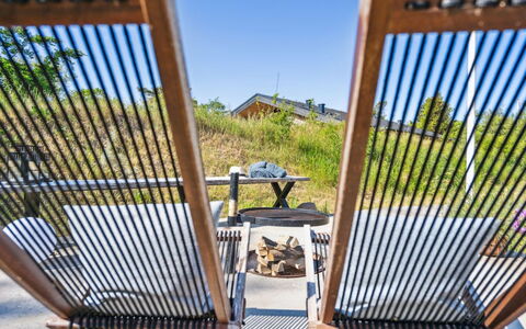 Anderson - from the Sea: Roof, House, Home, Cottage, Siding, Estate, Driveway, Garden Buildings, Yard, Shed