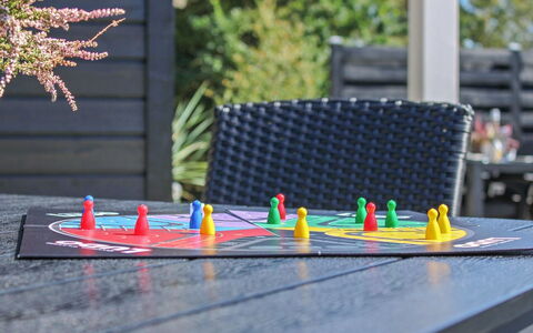 Swavi - from the Sea: Indoor Games And Sports, Plastic, Play