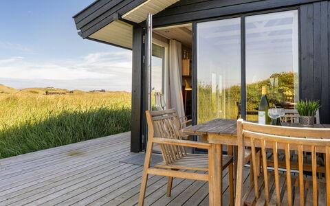 Aatu - 360M from the Sea: Wood, Cottage, Roof, Land Lot, Porch, Plank, Garden Buildings, Hardwood, Siding, Shed