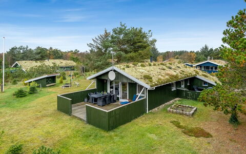 Birghir - 1.5Km from the Sea: Wood, Flooring, Interior Design, Floor, Furniture, Wood Flooring, Room, Ceiling, Wood Stain, Hardwood