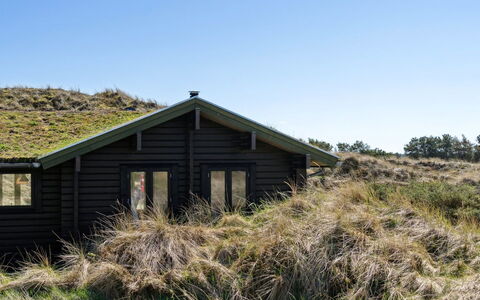 Baltur - 650M from the Sea: Mountain, Mountainous Landforms, Snow, Winter, Mountain Range, Hill, Glacial Landform, Highland, Hill Station, Landscape