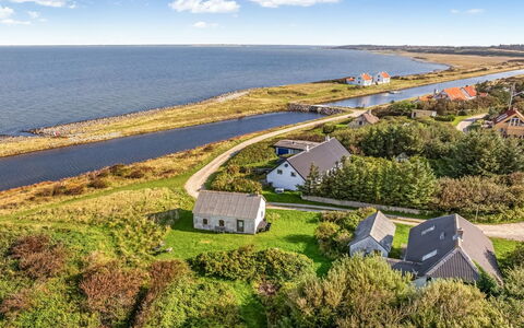 Agrippa - 30M to the Fjord: Natural Landscape, Coast, House, Coastal And Oceanic Landforms, Land Lot, Home, Cottage, Rural Area, Shore, Sea