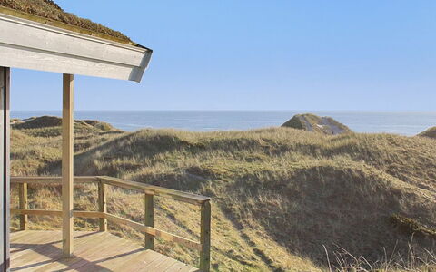 Mafalda - 260M from the Sea: Sea, Ocean, Coast, Outdoor Structure, Thatching, Plank