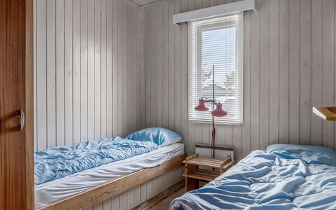 Asmara - 200M from the Sea: Bedroom, Wall, Wood, Flooring, Floor, Bed, Interior Design, Bed Sheet, Furniture, Bedding