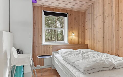 Lieselotte - 400M from the Sea: Apartment, Shade, Balcony, Chair, Fence, Outdoor Furniture, Aluminium, Artificial Turf